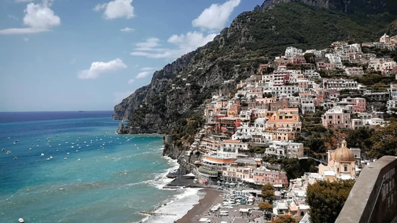 POSITANO: TRA MARE E MONTI